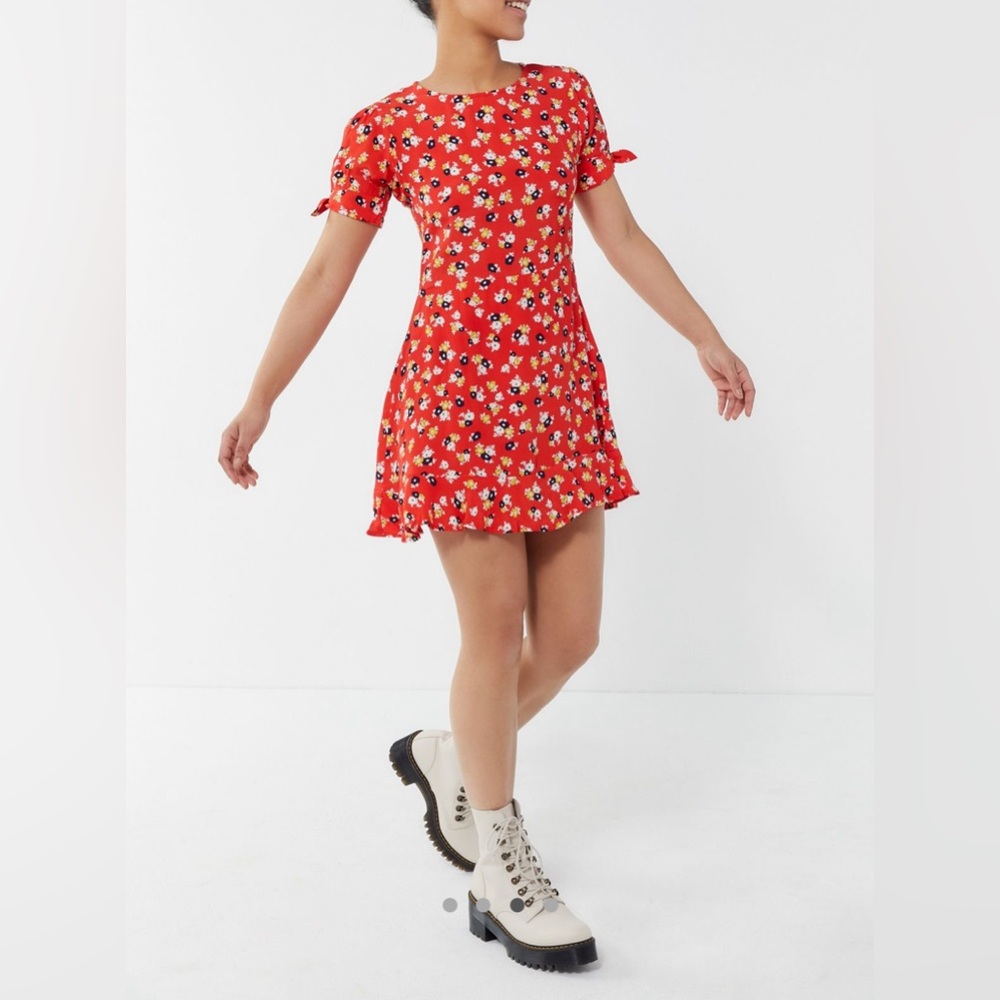 Faithfull The Brand Daphne Red Ditsy Floral Mini Dress Y2K Clueless 90s Mcbling
